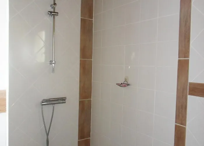 Belle Piscine Campagne Au Calme * Autignac (Herault)