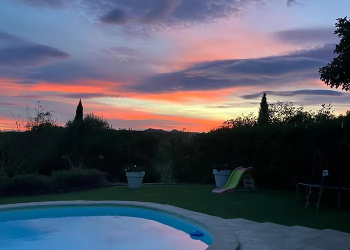 Belle Piscine Campagne Au Calme Autignac (Herault)